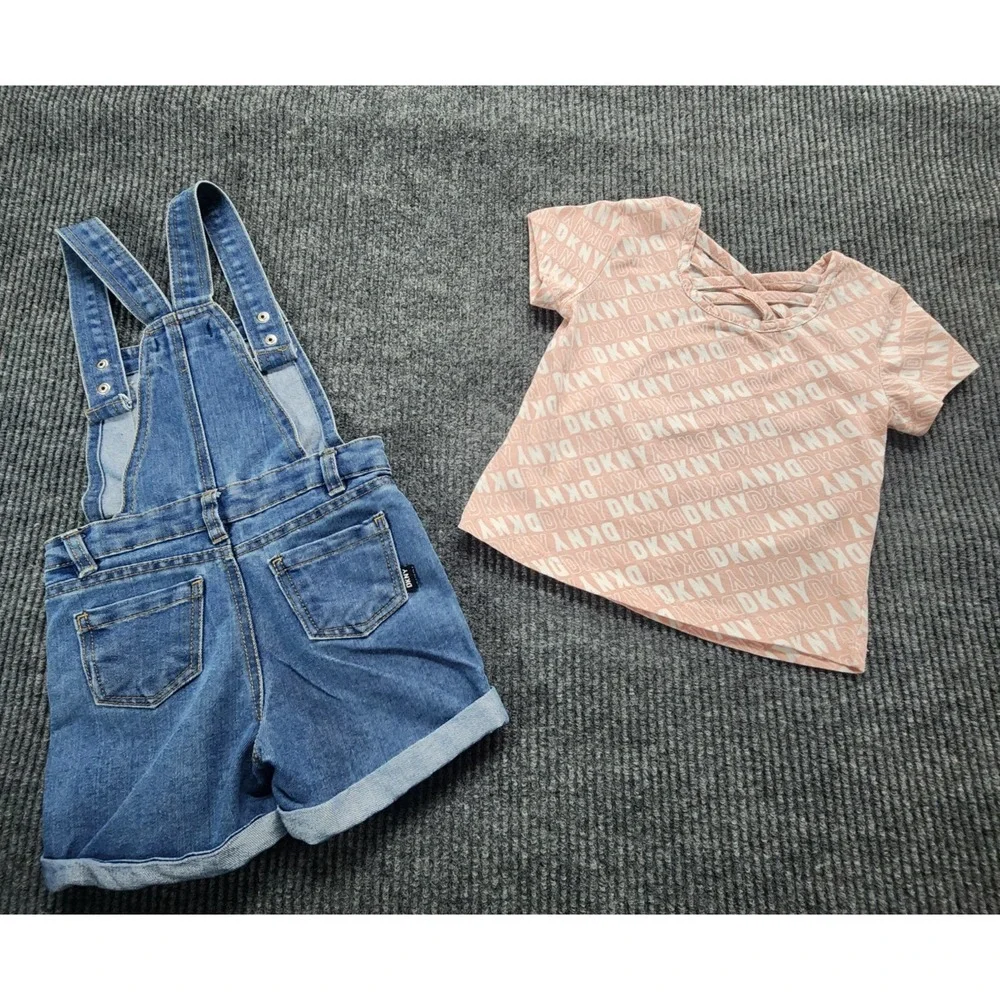 DKNY Overall Denim Jean Shorts with Pink "DKNY" logo top Girls Size 4 - Picture 7 of 15